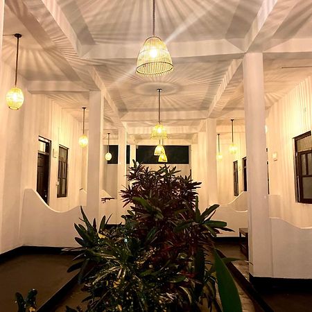 Sea La Vie Hotel Arugam Bay Bagian luar foto